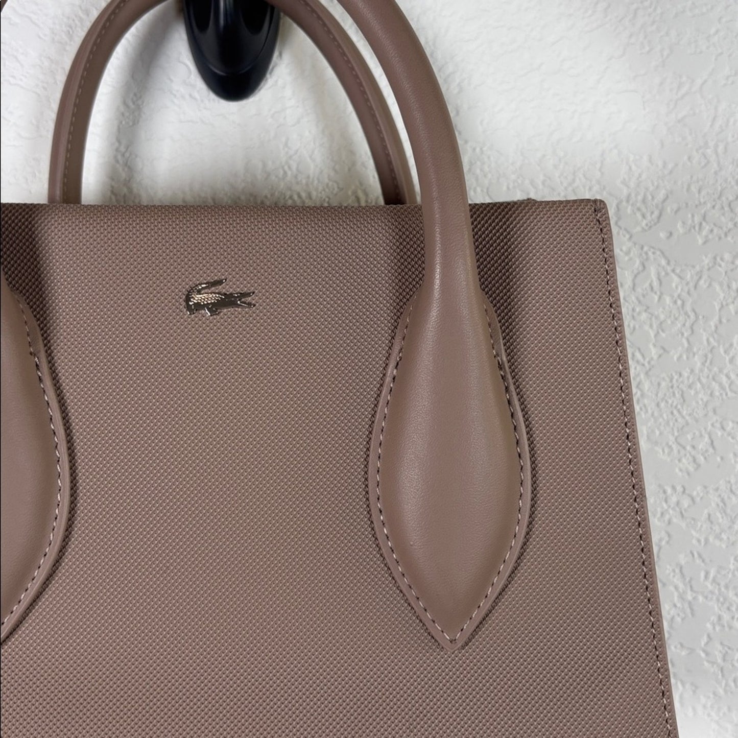 Lacoste Women's Daily City Purse in Taupe Shoulder Crossbody Bag