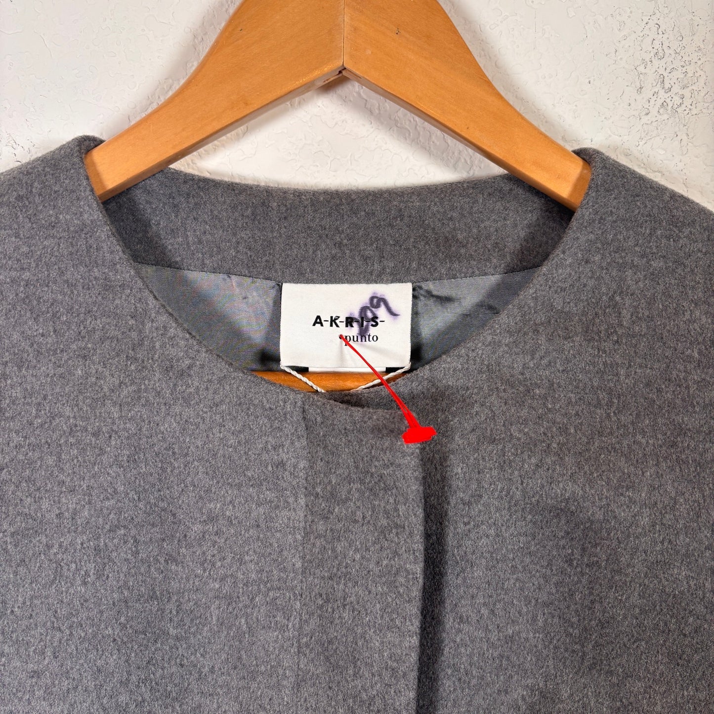 NWOT Akris Punto Grey Collarless Full Zip Wool Jacket Size 12