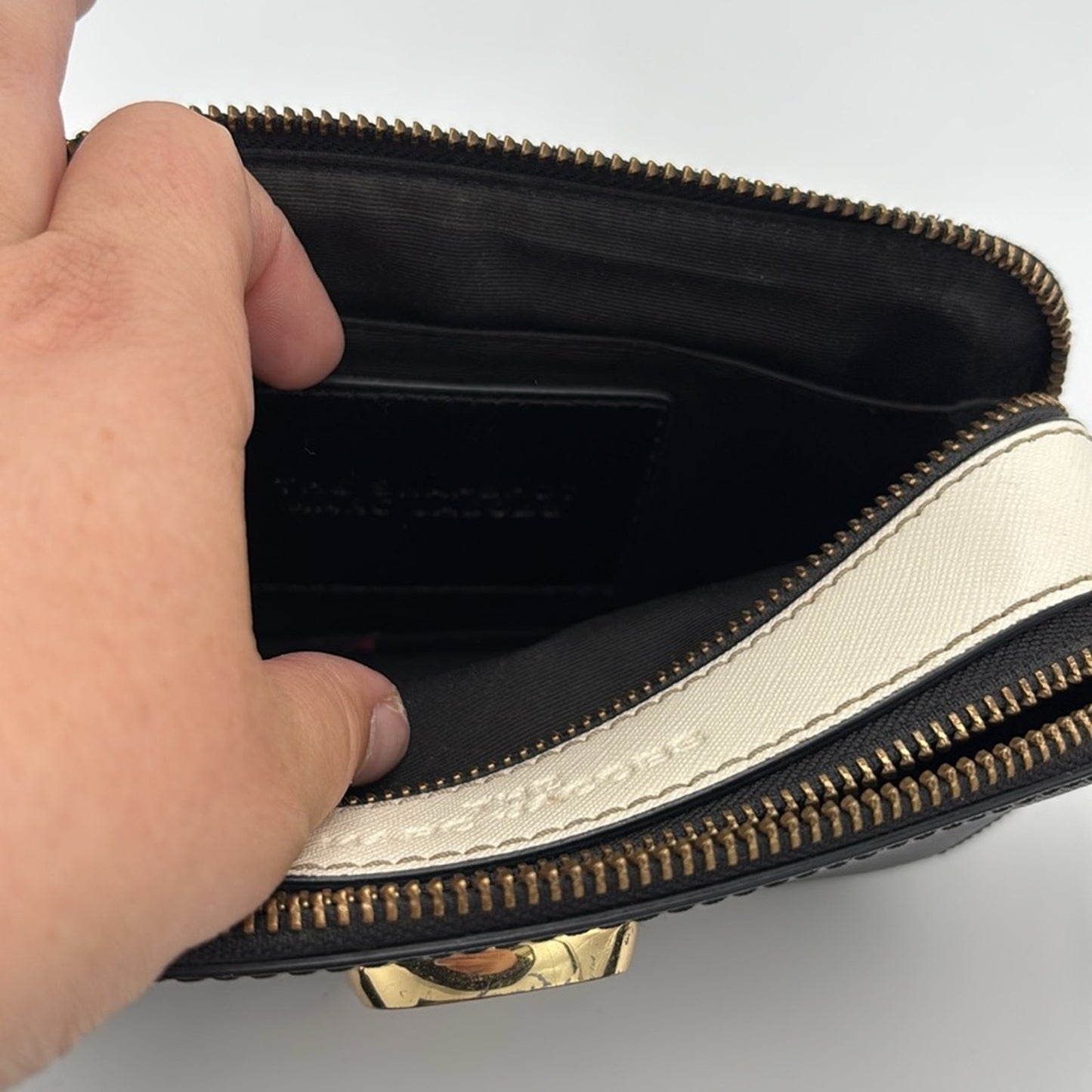 Marc Jacobs The Snapshot Black Crossbody Bag