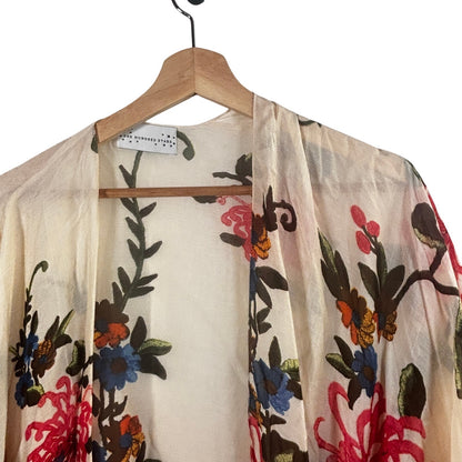 One Hundred Stars Grande Kimono Chrysanthemum Ecru One Size