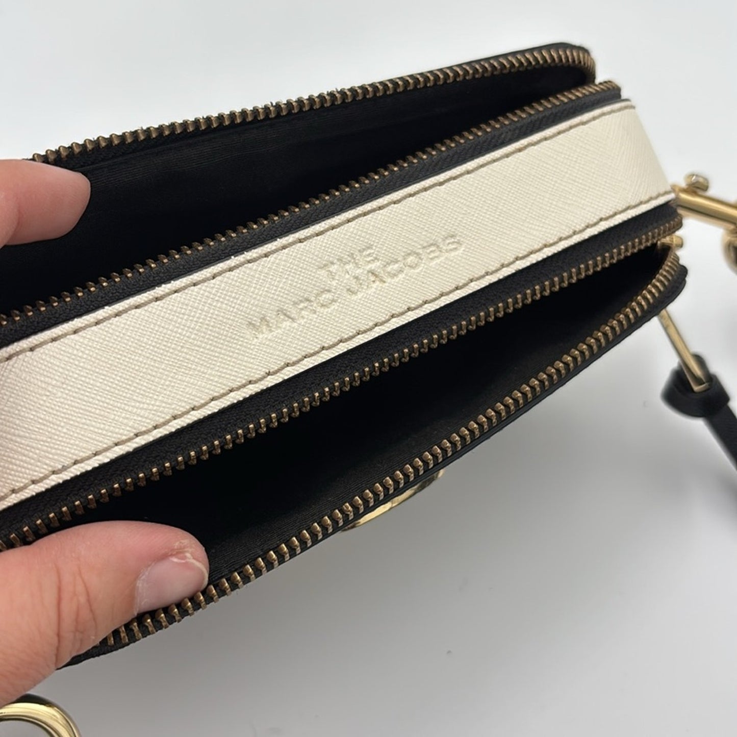 Marc Jacobs The Snapshot Black Crossbody Bag