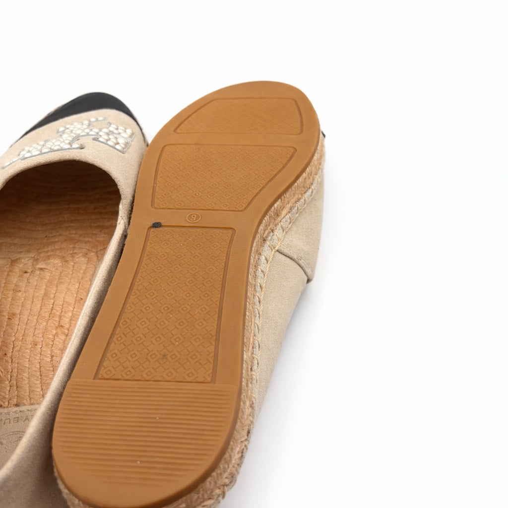 Tory Burch Dulce de Leche Pearlized Women's Beige Pearl Logo Espadrilles 9